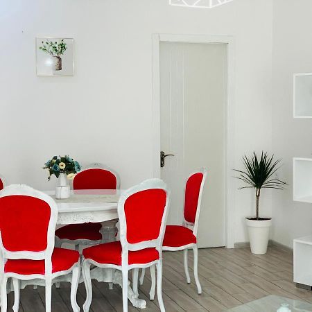 Sweet Apartment In クタイシ エクステリア 写真