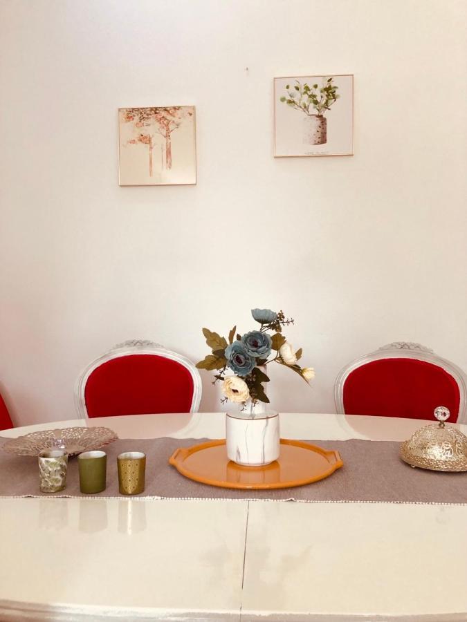 Sweet Apartment In クタイシ エクステリア 写真