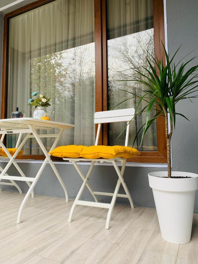 Sweet Apartment In クタイシ エクステリア 写真