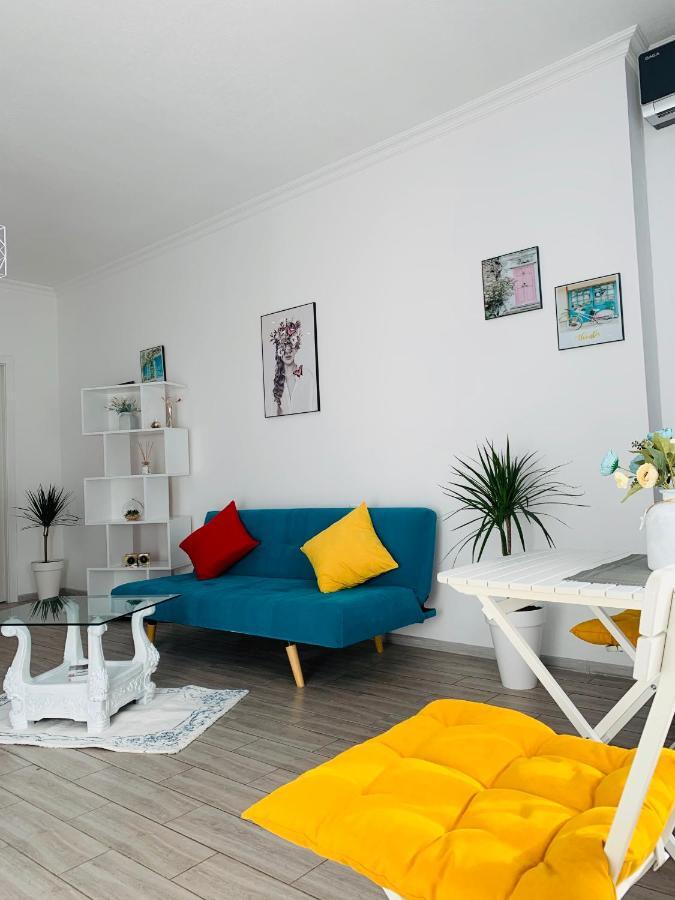 Sweet Apartment In クタイシ エクステリア 写真
