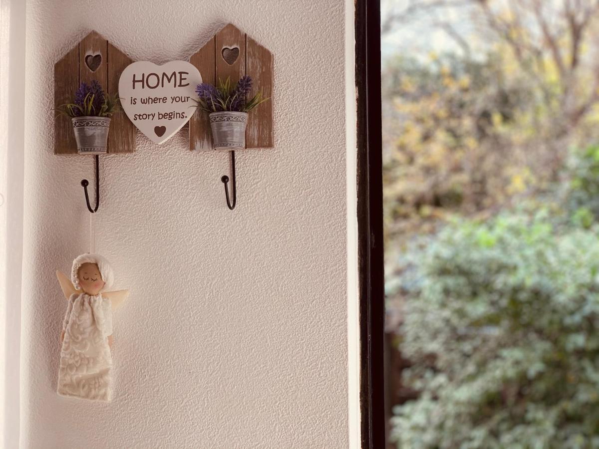 Sweet Apartment In クタイシ エクステリア 写真