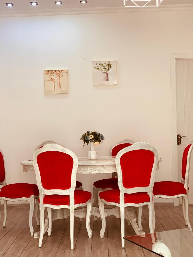 Sweet Apartment In クタイシ エクステリア 写真